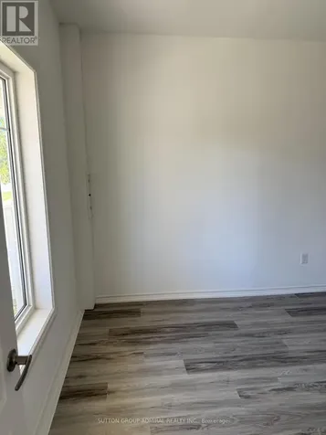 146 Village Gate Drive Wasaga Beach ON L9Z 0J7