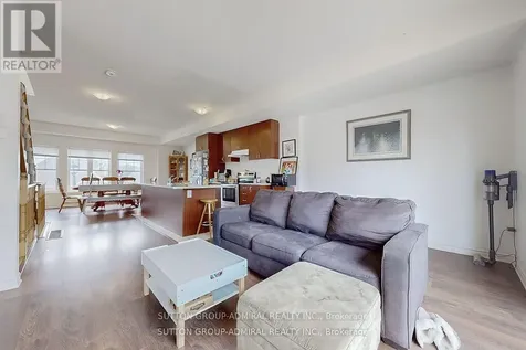 146 Village Gate Drive Wasaga Beach ON L9Z 0J7