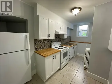 207 Pine Sudbury ON P3C 1X4