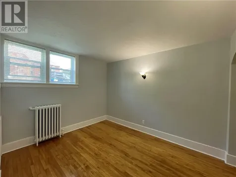 207 Pine Sudbury ON P3C 1X4