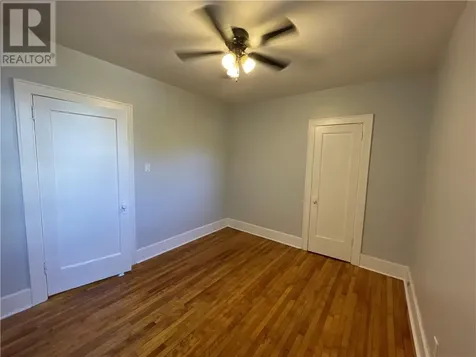 207 Pine Sudbury ON P3C 1X4