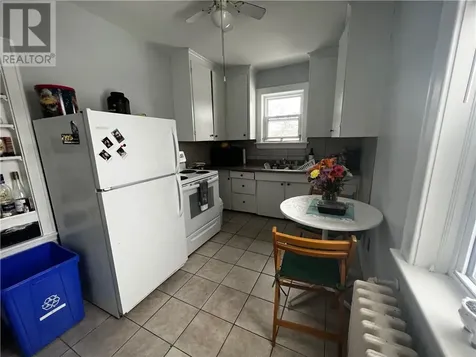 207 Pine Sudbury ON P3C 1X4