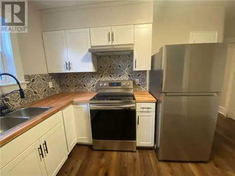 207 Pine Sudbury ON P3C 1X4