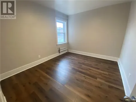 207 Pine Sudbury ON P3C 1X4