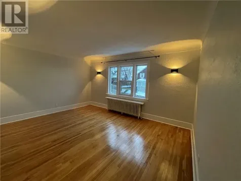 207 Pine Sudbury ON P3C 1X4