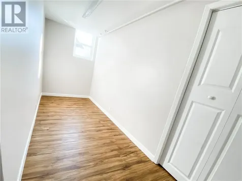 207 Pine Sudbury ON P3C 1X4