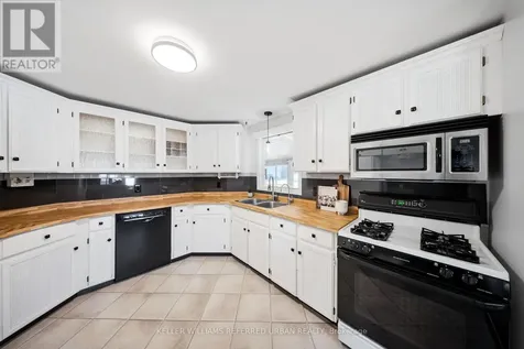 6 Gander Cove Innisfil ON L9S 1R9