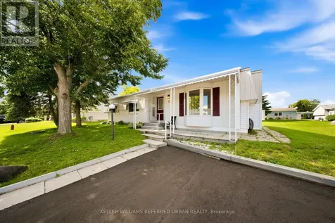6 Gander Cove Innisfil ON L9S 1R9