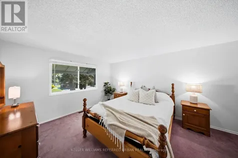 6 Gander Cove Innisfil ON L9S 1R9
