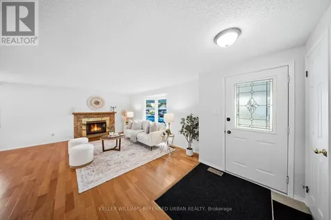 6 Gander Cove Innisfil ON L9S 1R9
