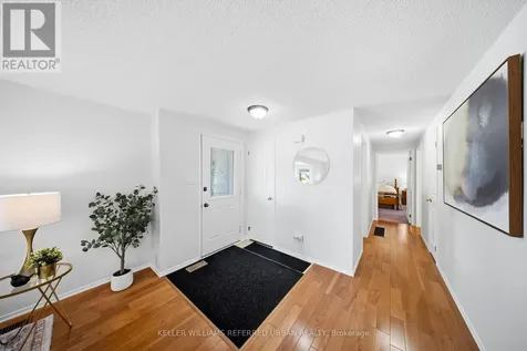 6 Gander Cove Innisfil ON L9S 1R9