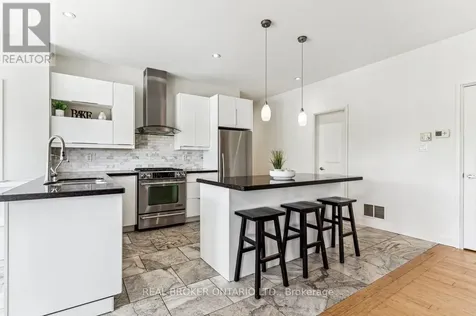 27 Bagshaw Crescent Uxbridge ON L9P 0A9