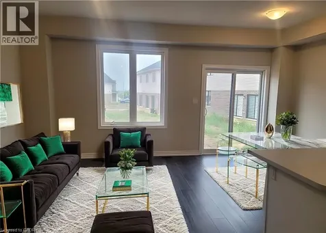 35 Mia Drive Hamilton ON L9B 0J8