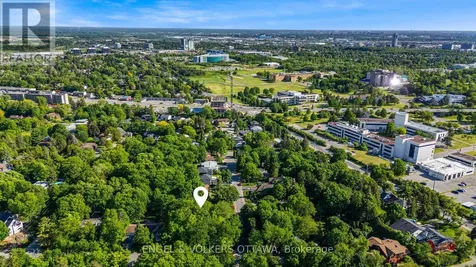 1 Amberly Place Ottawa ON K1J 7J9