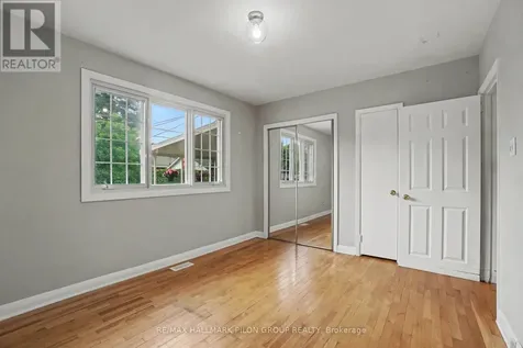 675 Borthwick Avenue Ottawa ON K1K 2M1
