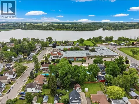 509 Lock Street West Dunnville ON N1A 1V8