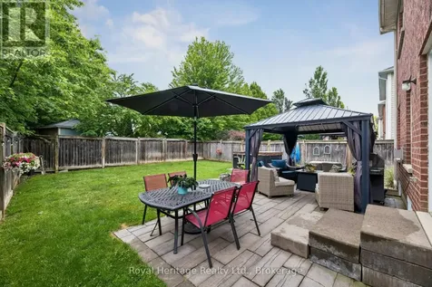59 Bayberry Court Whitby (brooklin) ON L1M 2L2