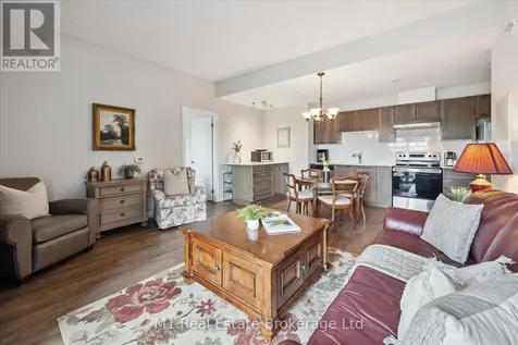 35 Kingsbury Square Guelph (pineridge/westminster Woods) ON N1L 1B3