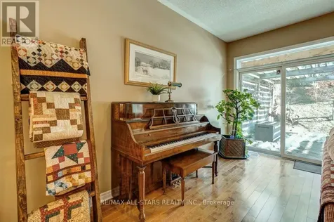 32 Oakside Drive Uxbridge ON L9P 2A4