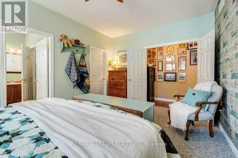 32 Oakside Drive Uxbridge ON L9P 2A4
