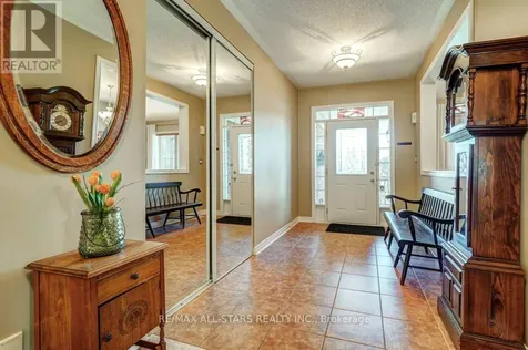 32 Oakside Drive Uxbridge ON L9P 2A4