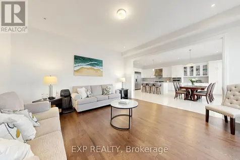9 Backhouse Drive Richmond Hill ON L4E 1M8