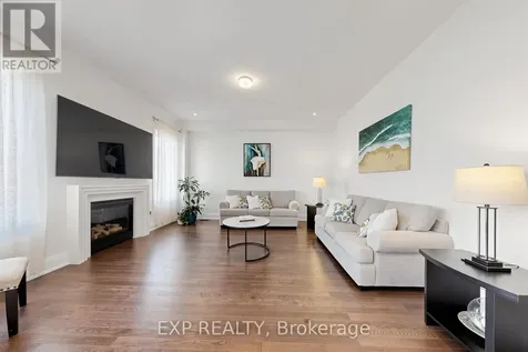 9 Backhouse Drive Richmond Hill ON L4E 1M8