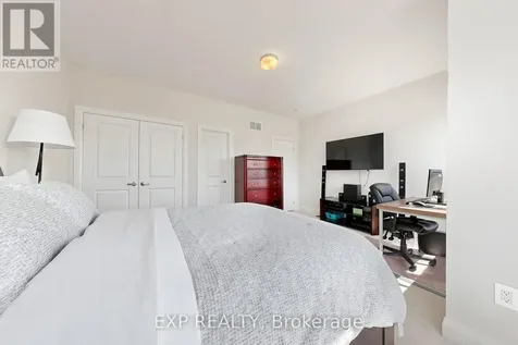9 Backhouse Drive Richmond Hill ON L4E 1M8