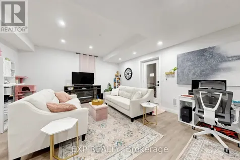 9 Backhouse Drive Richmond Hill ON L4E 1M8
