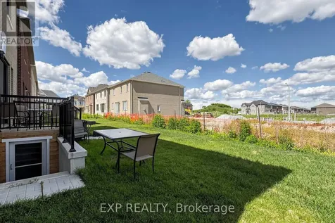 9 Backhouse Drive Richmond Hill ON L4E 1M8