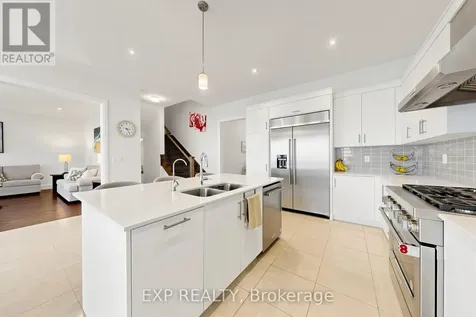 9 Backhouse Drive Richmond Hill ON L4E 1M8