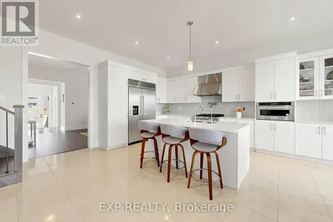 9 Backhouse Drive Richmond Hill ON L4E 1M8
