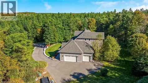 4320 Random Acres Road Milton ON N0B 2K0