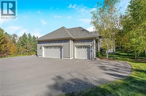 4320 Random Acres Road Milton ON N0B 2K0