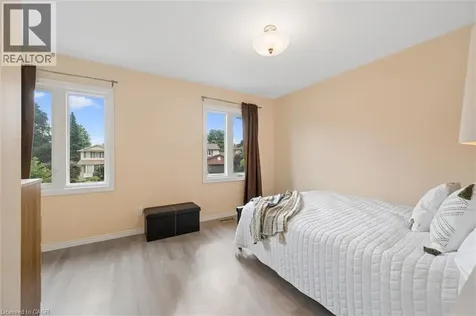 667 Fern Road Waterloo ON N2V 1G4