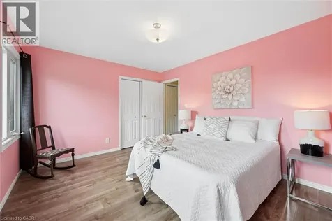 667 Fern Road Waterloo ON N2V 1G4