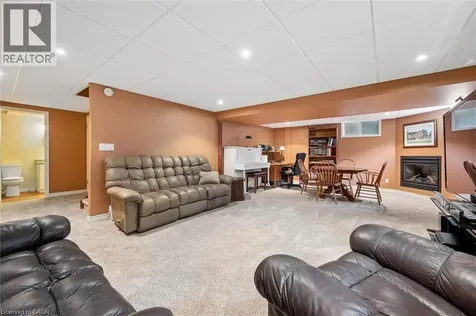 667 Fern Road Waterloo ON N2V 1G4