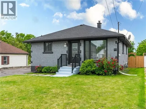 69 Clarke Street North Woodstock ON N4S 7M4