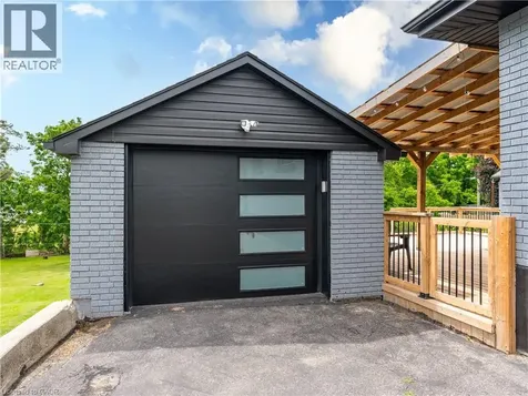 69 Clarke Street North Woodstock ON N4S 7M4