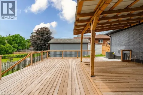 69 Clarke Street North Woodstock ON N4S 7M4