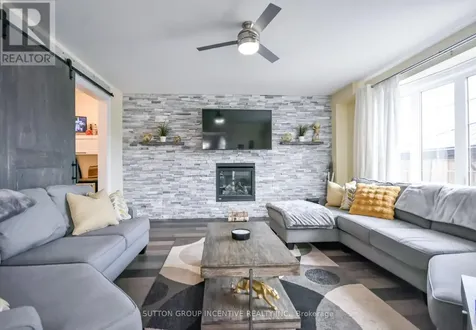8 Oliver's Mill Road Springwater (centre Vespra) ON L9X 0S8