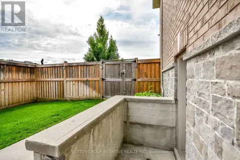 8 Oliver's Mill Road Springwater (centre Vespra) ON L9X 0S8
