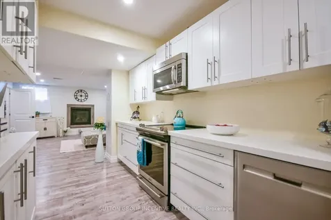 8 Oliver's Mill Road Springwater (centre Vespra) ON L9X 0S8