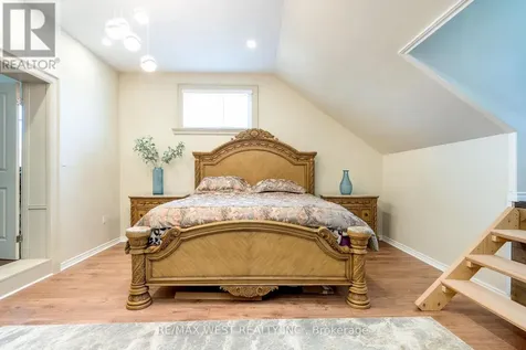 121 Allegra Drive Wasaga Beach ON L9Z 1P2