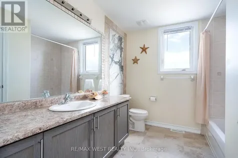 121 Allegra Drive Wasaga Beach ON L9Z 1P2