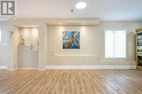 121 Allegra Drive Wasaga Beach ON L9Z 1P2