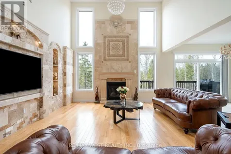121 Allegra Drive Wasaga Beach ON L9Z 1P2