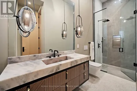 68 Old Colony Road Toronto (st. Andrew-windfields) ON M2L 2K1