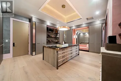 68 Old Colony Road Toronto (st. Andrew-windfields) ON M2L 2K1
