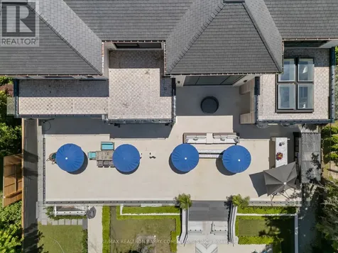 68 Old Colony Road Toronto (st. Andrew-windfields) ON M2L 2K1